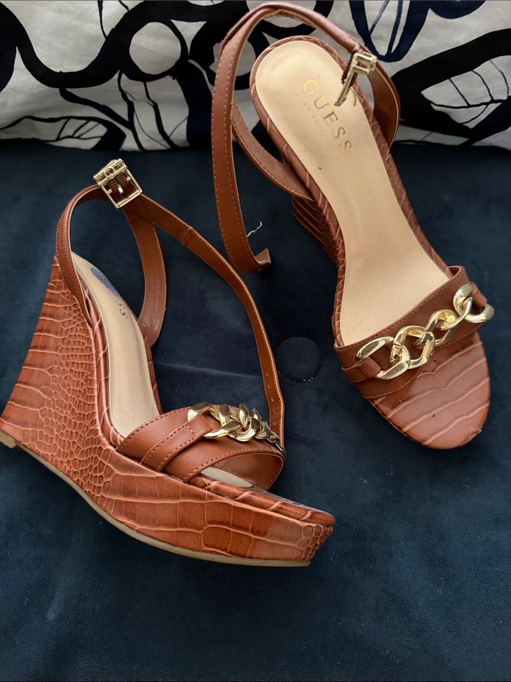 GUESS Brown Croc-Embossed Slingback Wedge Sandals with Gold Chain